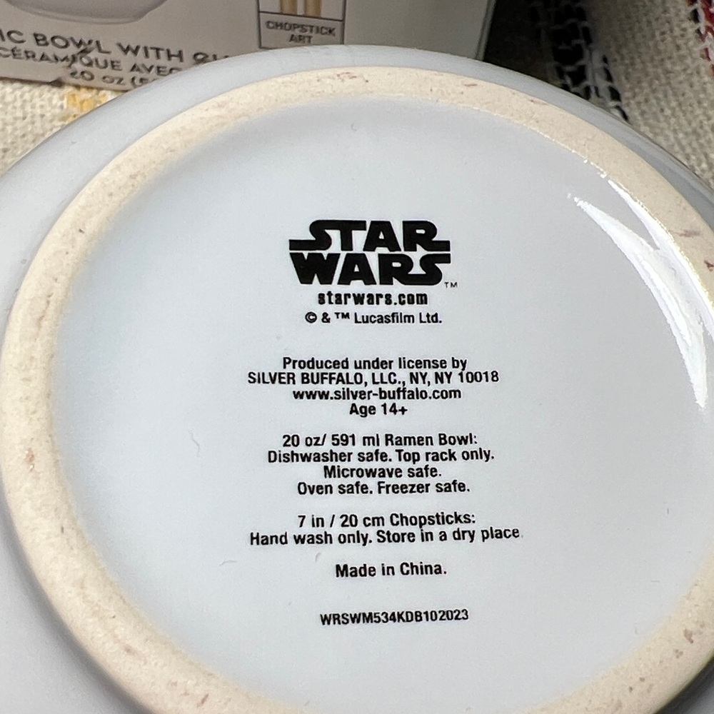 🥢Disney Star Wars The Mandelorian Baby Yoda Grogu Ceramic Bowl with Chopsticks - Picture 11 of 12